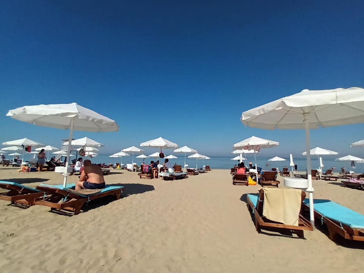 Seaview Haven - Golem, Albania Apartment โกเลม ภายนอก รูปภาพ