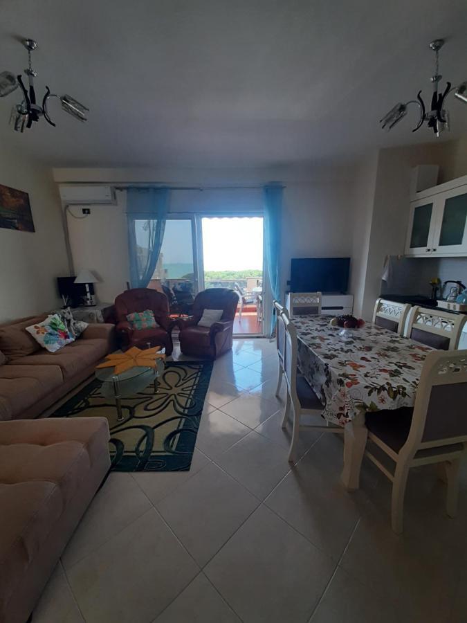 Seaview Haven - Golem, Albania Apartment โกเลม ภายนอก รูปภาพ